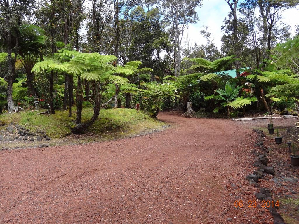 Alii Kane Cottages With Loft Volcano Exterior photo