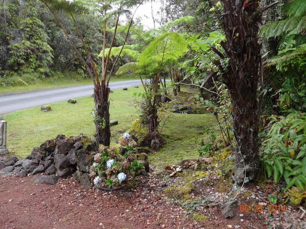 Alii Kane Cottages With Loft Volcano Exterior photo