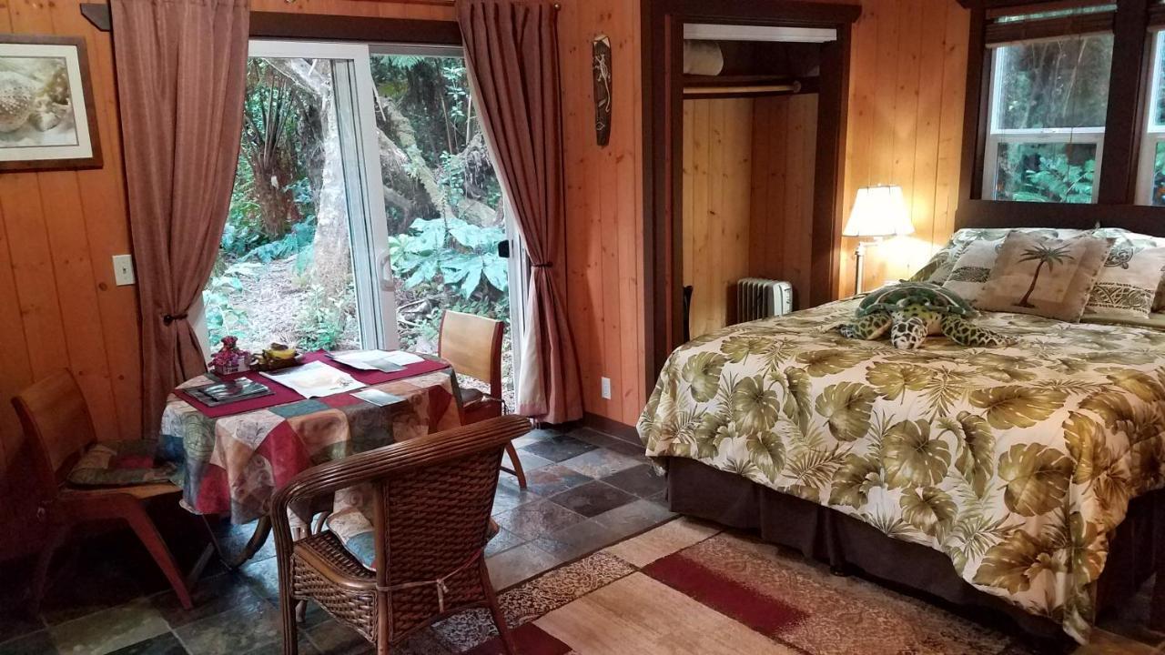 Alii Kane Cottages With Loft Volcano Exterior photo