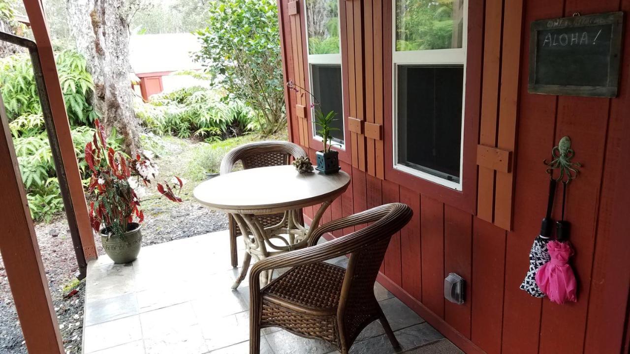Alii Kane Cottages With Loft Volcano Exterior photo